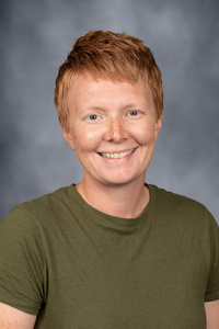 Foelker, Lynn